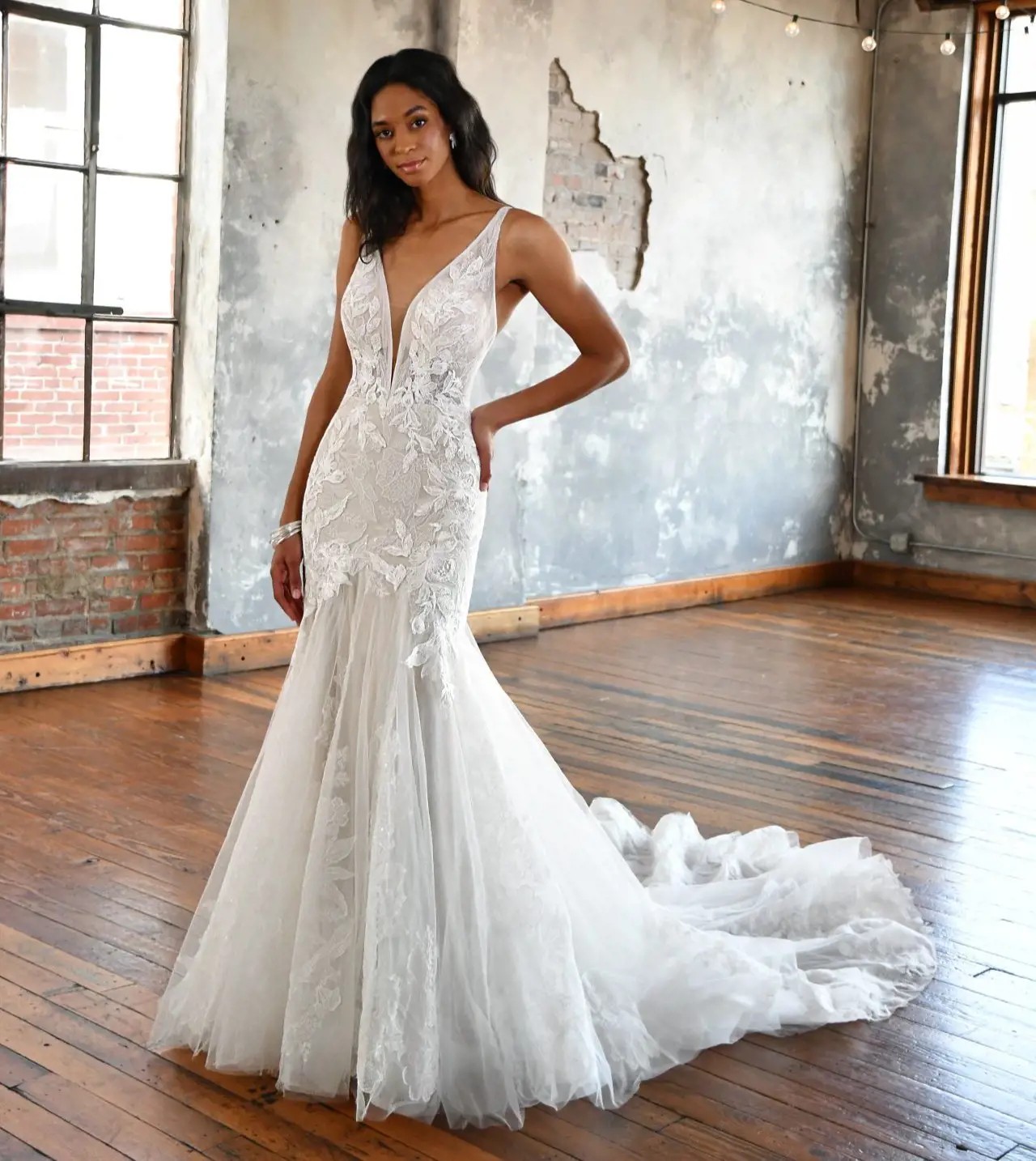 Bridal Sample Sale Main Image